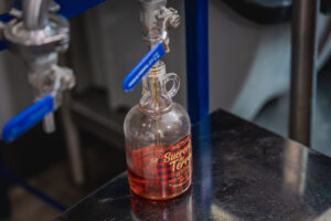 Embouteillage du sirop d'érable